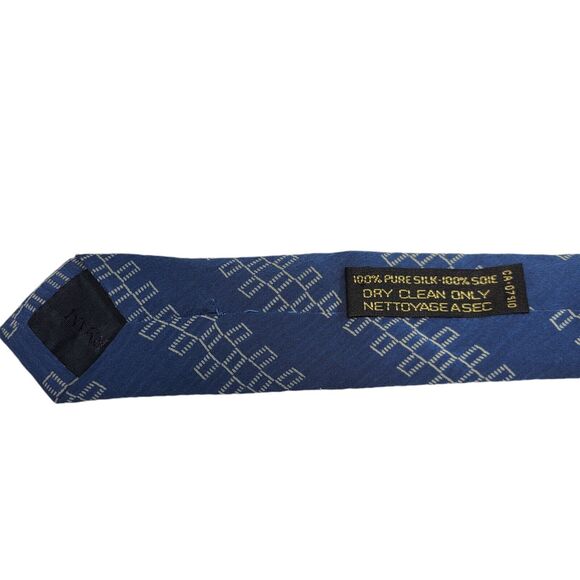 GIORGIO ARMANI Men's 100% Silk Necktie ITALY Designer Geometric Blue/Tan - Picture 7 of 7